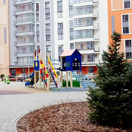 семицвіт Апартаменты *